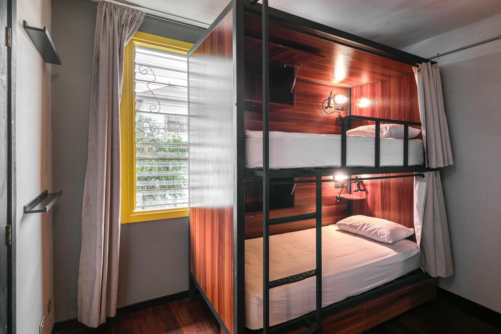 Hotel Socialtel 3*